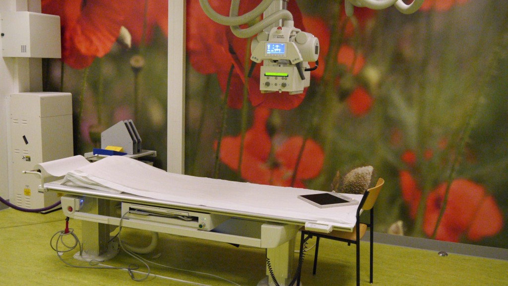 Het fotoapparaat hangt aan het plafond